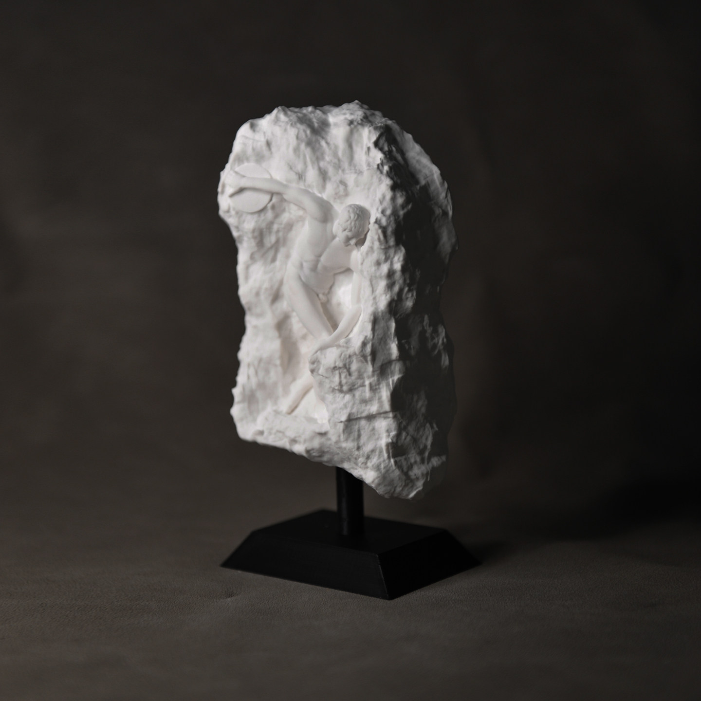 Greek Discobolus Statue Plaste - Resin Art Aesthetic 评论和价格