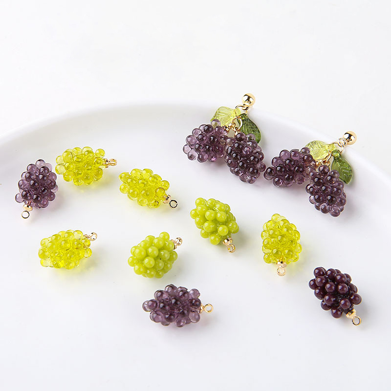 6pcs Cute Little Grapes Resin  - Resin Art Earrings 评论和价格