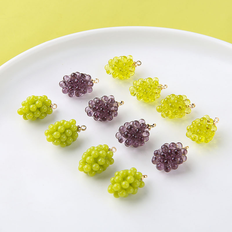 6pcs Cute Little Grapes Resin  - Resin Art Earrings 评论和价格