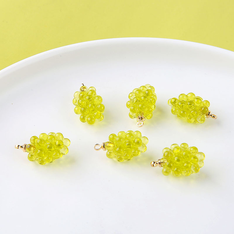 6pcs Cute Little Grapes Resin  - Resin Art Earrings 评论和价格